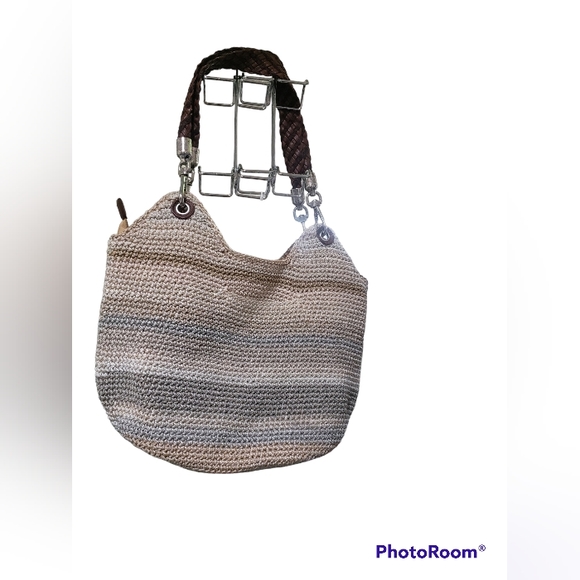 THE SAK KNITTED SHOULDER BAG. - Picture 2 of 7